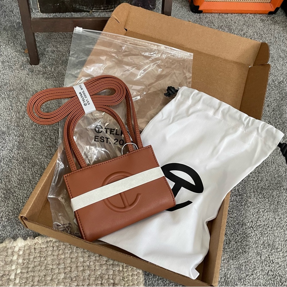 NWT. Telfar small shopping bag tan